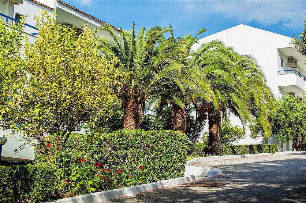 Xenios Port Marina Hotel Pefkochori Exterior photo